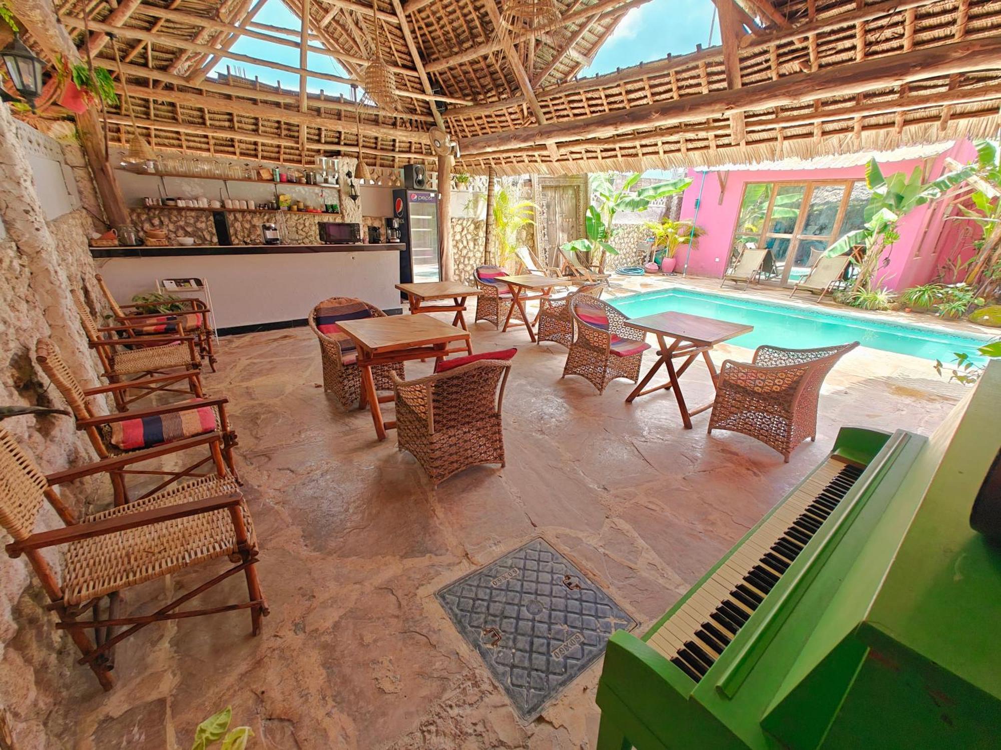 Nungwi Roses Villa Bagian luar foto
