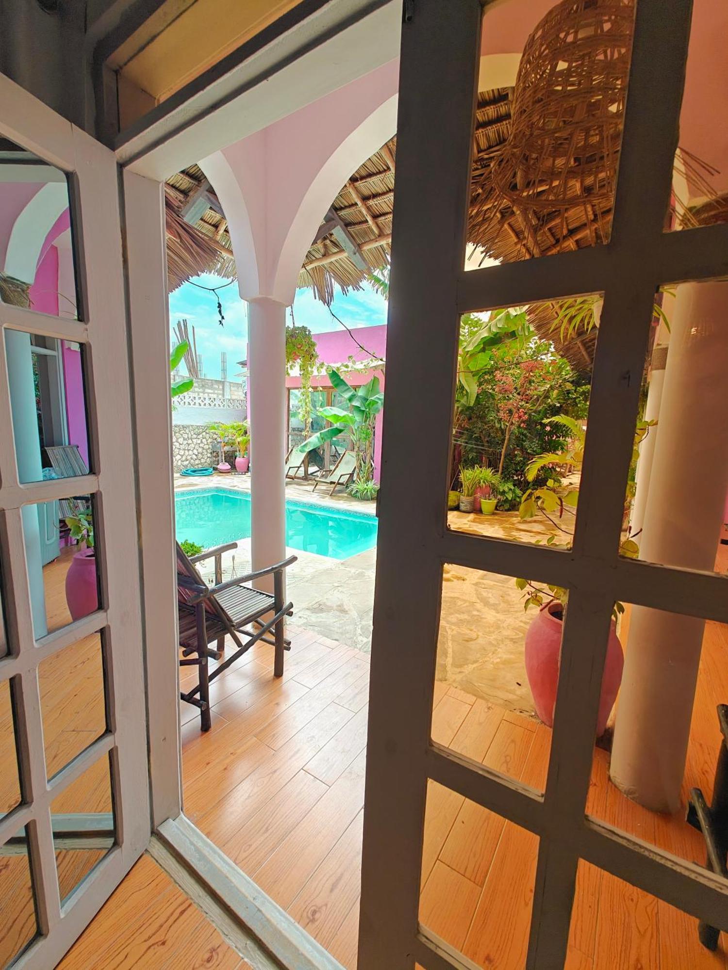 Nungwi Roses Villa Bagian luar foto